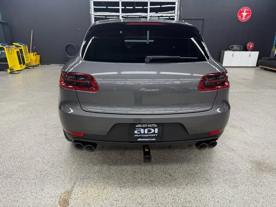2018 Porsche Macan - Image 2 of 18