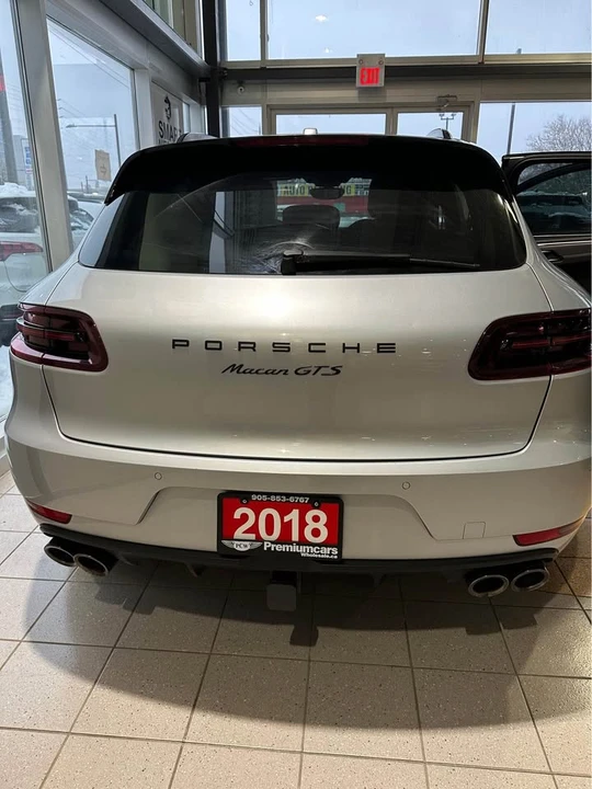 2018 Porsche Macan - Image 2 of 10