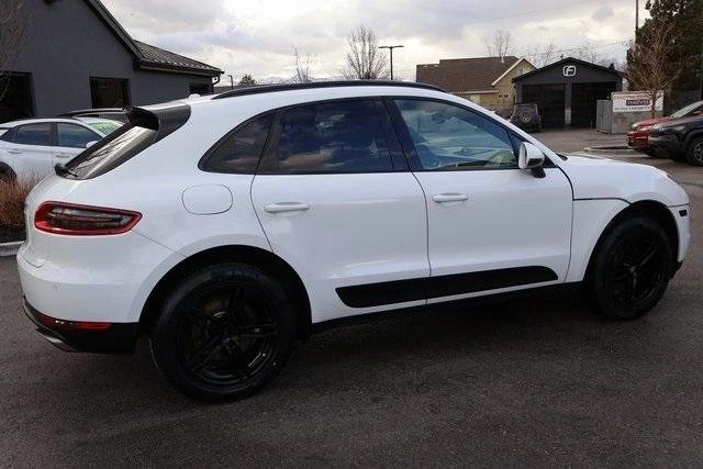 2018 Porsche Macan - Image 10 of 18