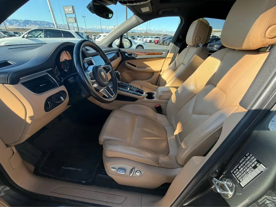 2018 Porsche Macan - Image 5 of 6