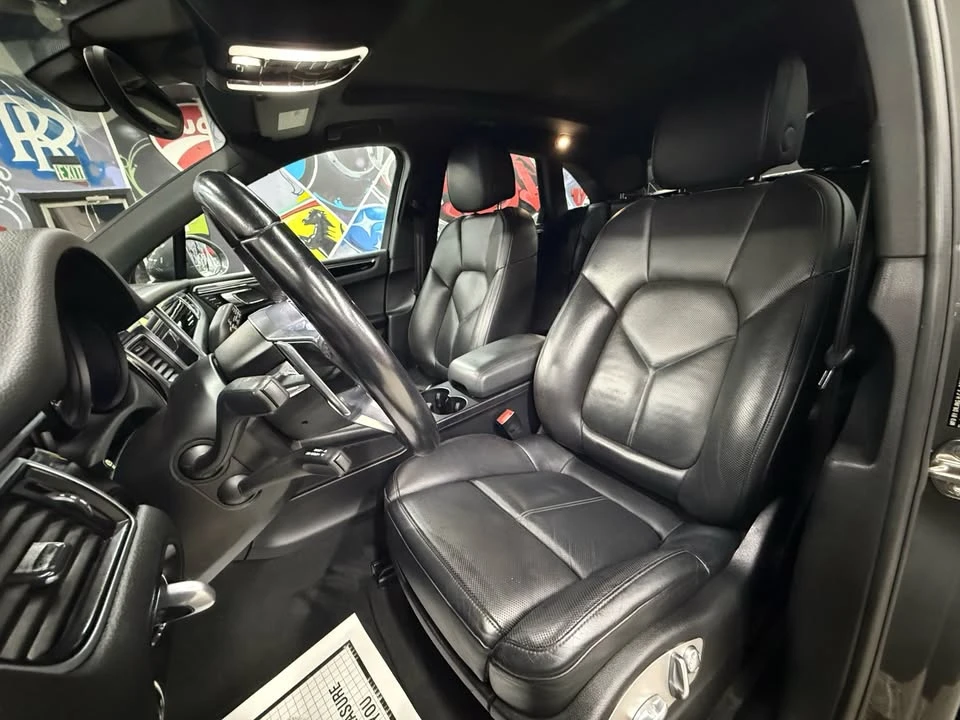2018 Porsche Macan - Image 5 of 18