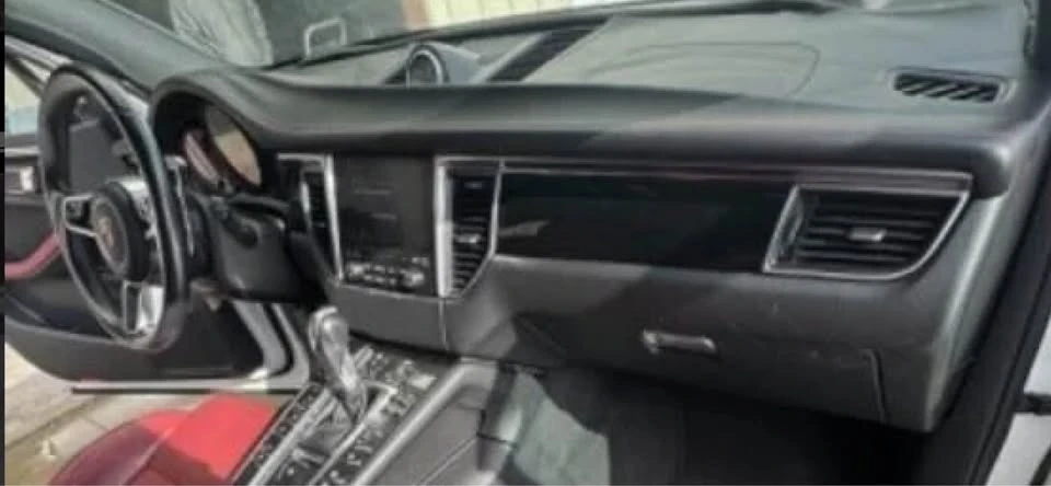 2018 Porsche Macan - Image 7 of 20