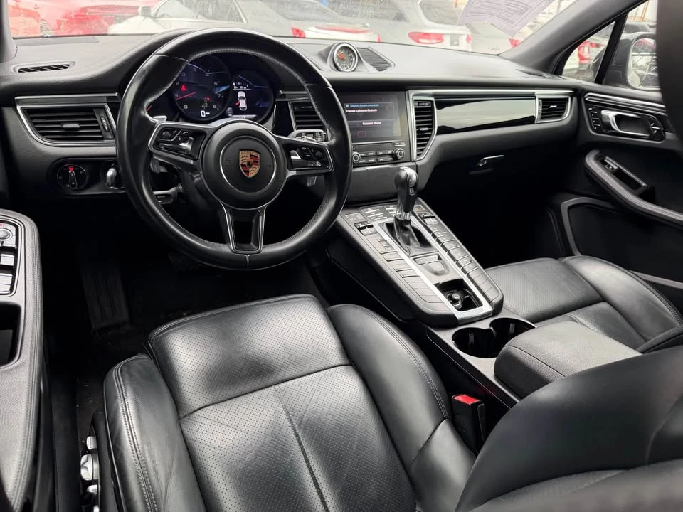 2018 Porsche Macan - Image 8 of 8