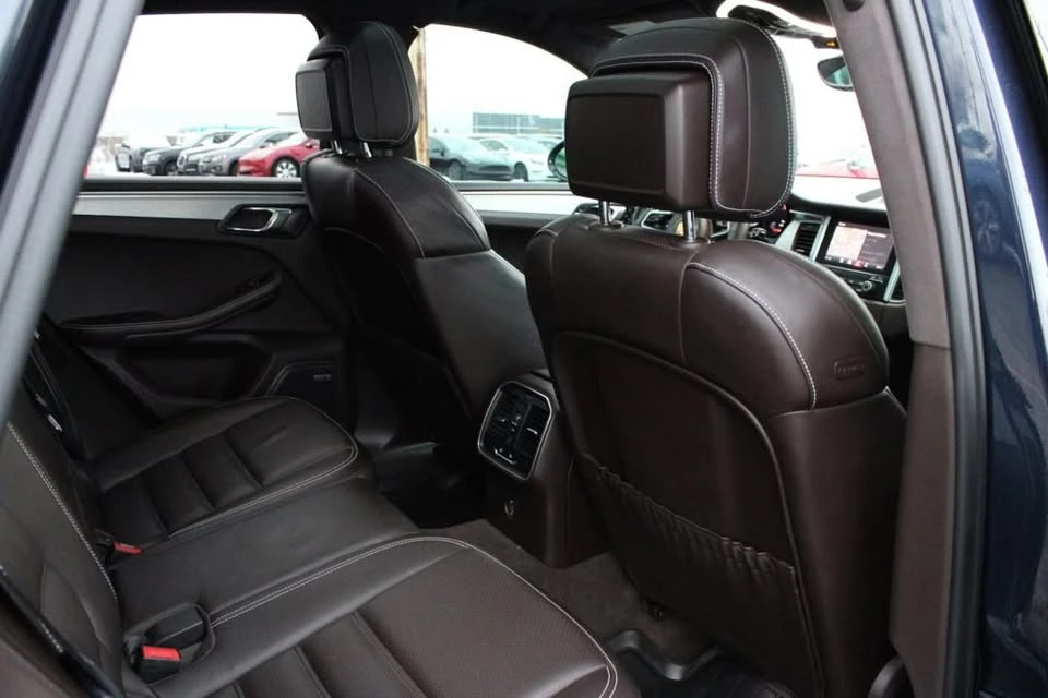 2018 Porsche Macan - Image 10 of 20
