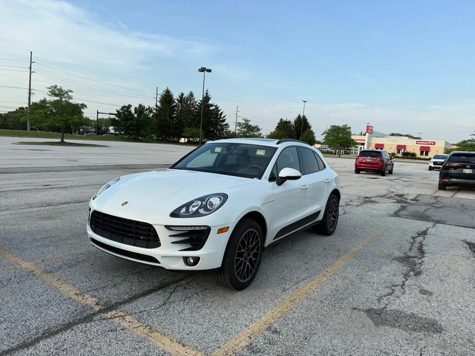 2018 Porsche Macan - Image 8 of 15