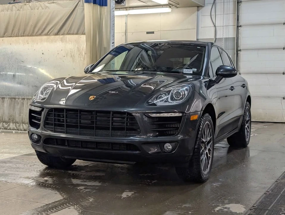 2018 Porsche Macan - Image 2 of 12