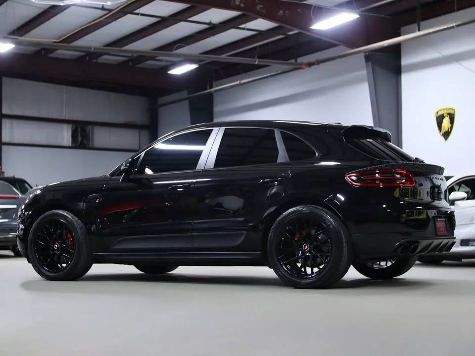 2018 Porsche Macan - Image 18 of 20