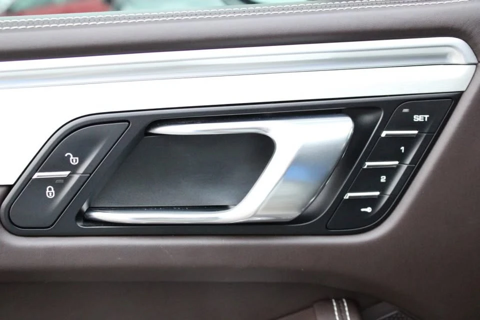 2018 Porsche Macan - Image 20 of 20