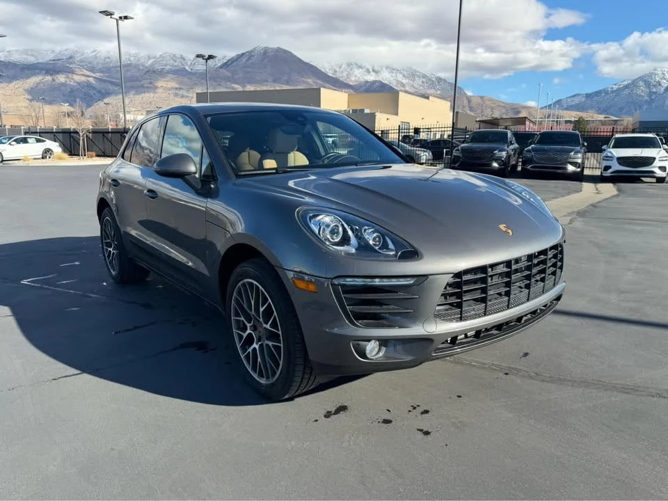 2018 Porsche Macan - Image 2 of 6