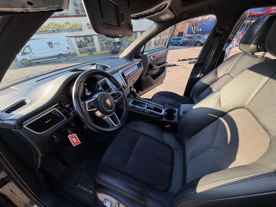 2018 Porsche Macan - Image 6 of 13