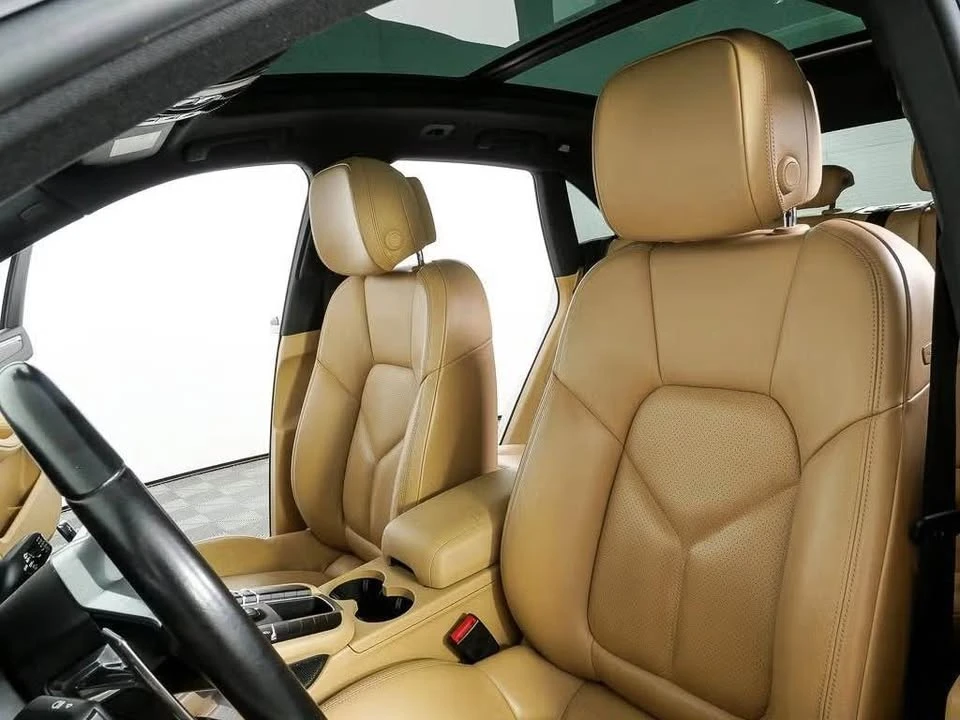 2018 Porsche Macan - Image 5 of 19