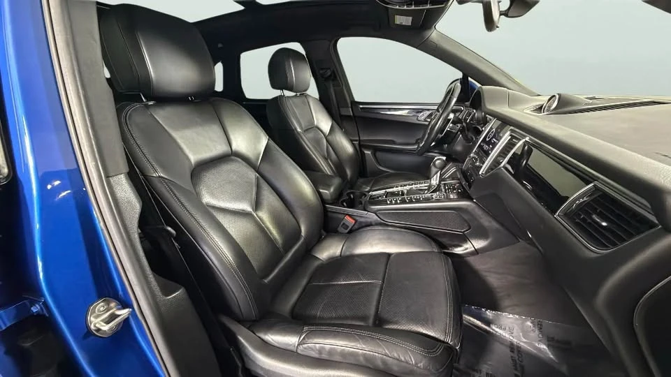 2018 Porsche Macan - Image 8 of 20