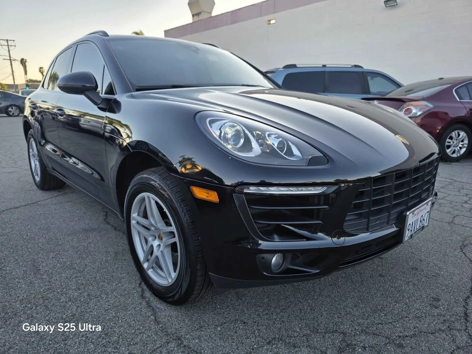 2018 Porsche Macan - Image 2 of 20