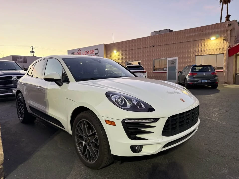 2018 Porsche Macan - Image 4 of 17