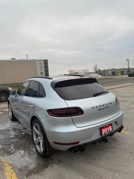 2018 Porsche Macan - Image 2 of 9