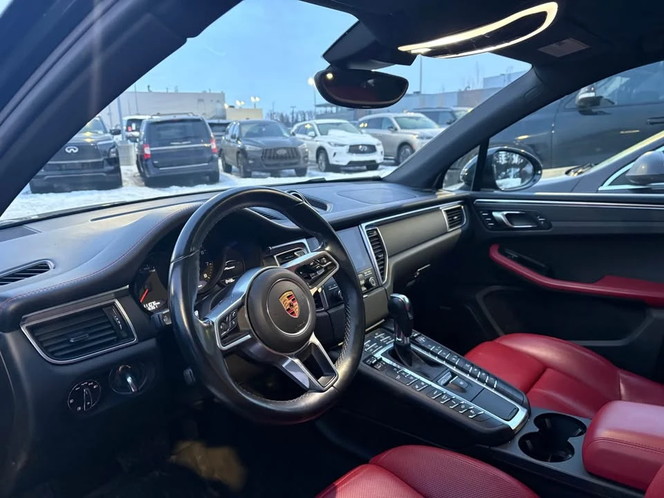 2018 Porsche Macan - Image 10 of 14