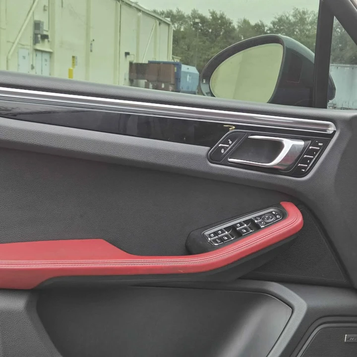 2018 Porsche Macan S - Image 16 of 18