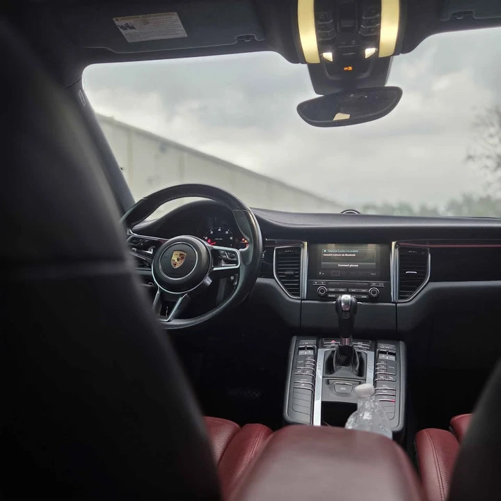 2018 Porsche Macan S - Image 14 of 18