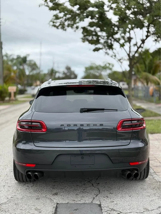 2018 Porsche Macan - Image 3 of 20