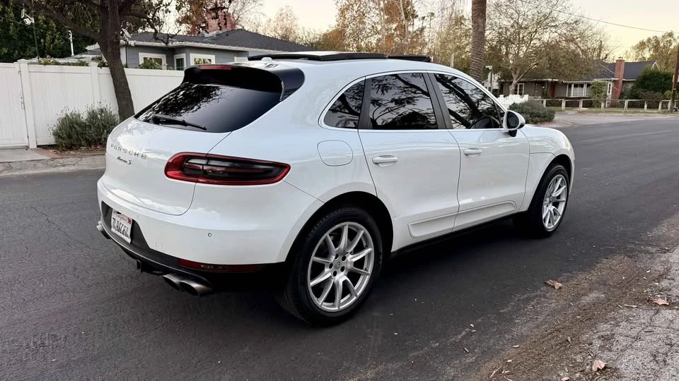 2018 Porsche Macan - Image 7 of 20