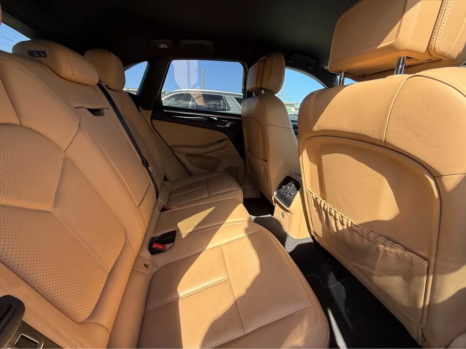 2018 Porsche Macan - Image 5 of 6