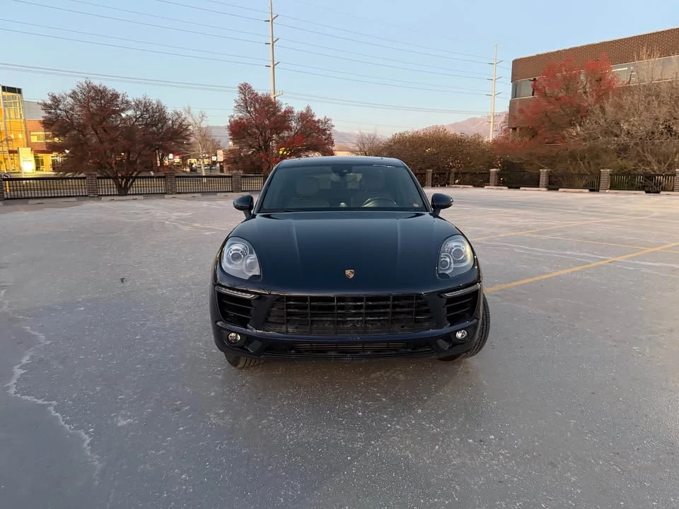 2018 Porsche Macan - Image 2 of 16