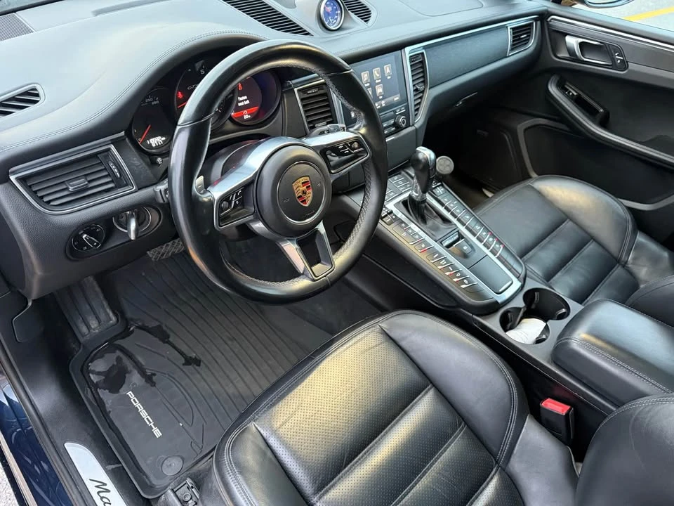 2018 Porsche Macan - Image 7 of 19