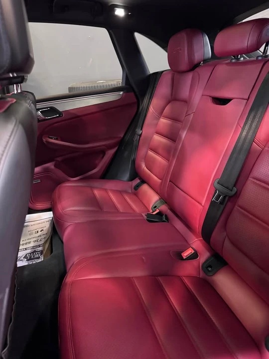 2018 Porsche Macan - Image 15 of 15