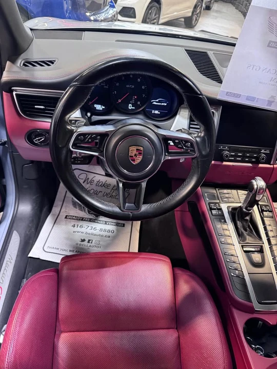 2018 Porsche Macan - Image 7 of 15