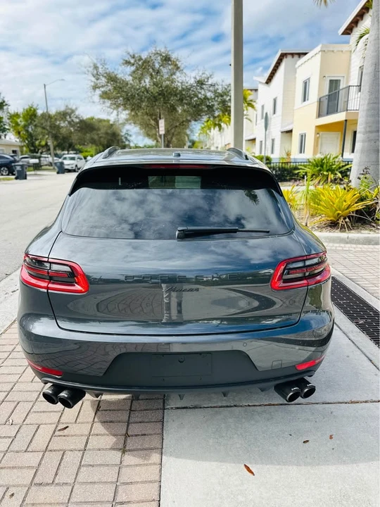 2018 Porsche Macan - Image 6 of 15