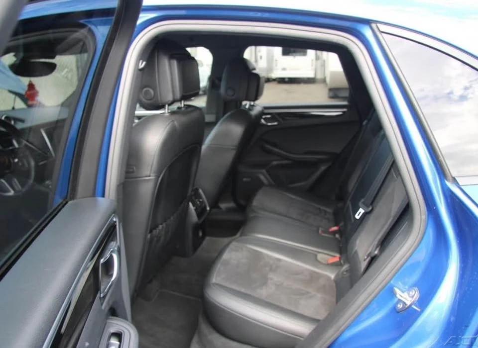 2018 Porsche Macan - Image 5 of 10