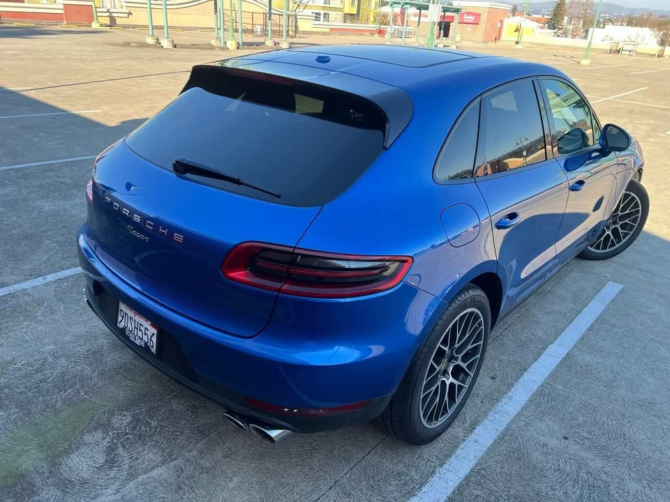 2018 Porsche Macan - Image 12 of 20