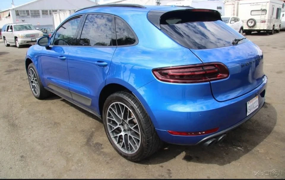 2018 Porsche Macan - Image 2 of 10