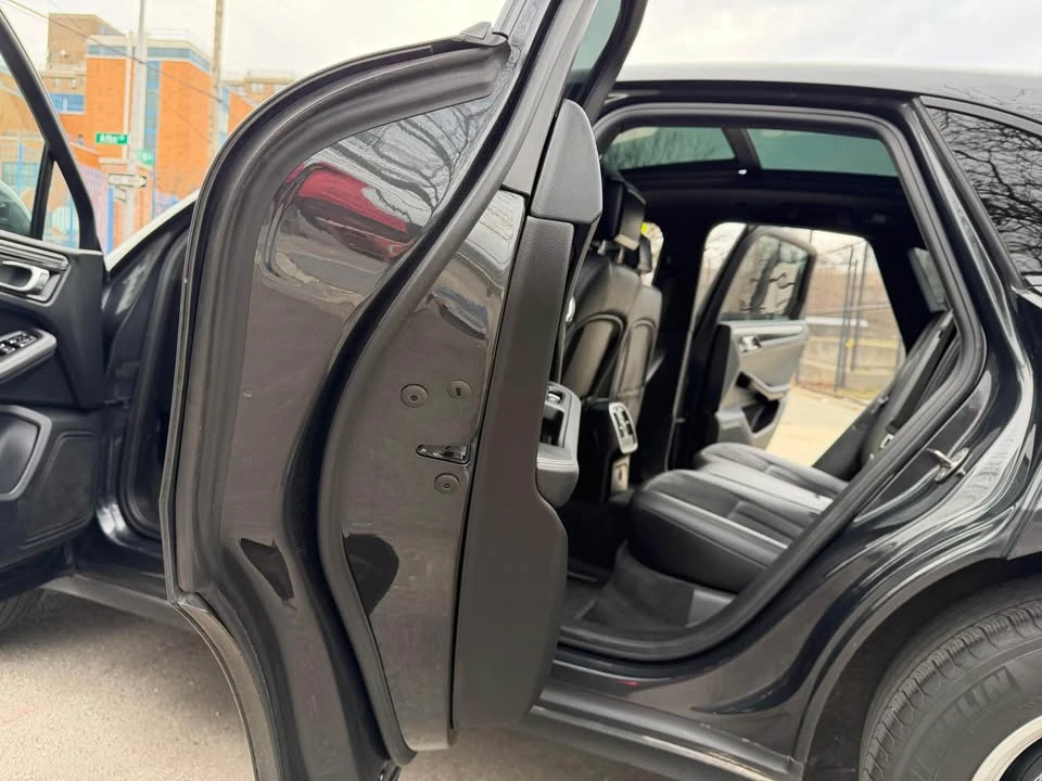 2018 Porsche Macan - Image 10 of 10