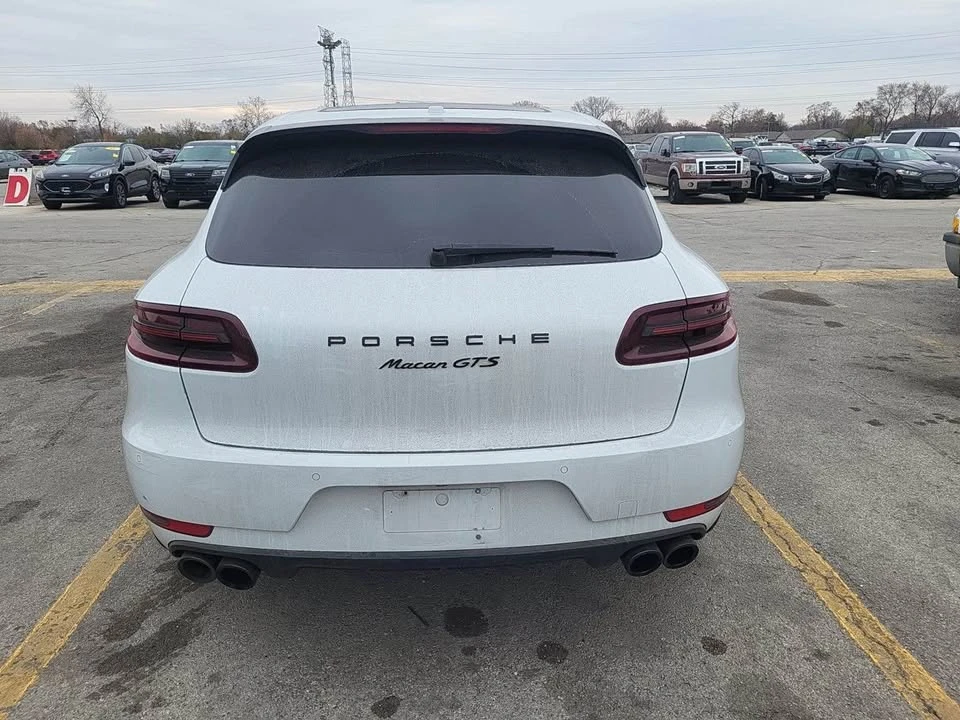 2018 Porsche Macan - Image 5 of 16
