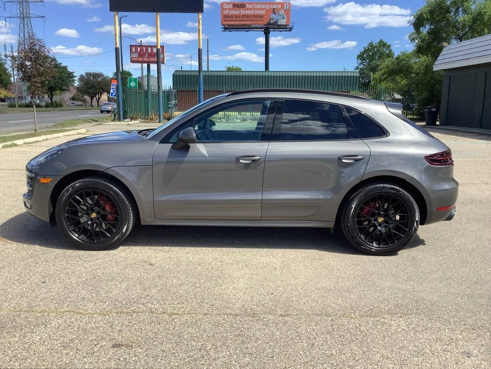 2018 Porsche Macan - Image 2 of 20