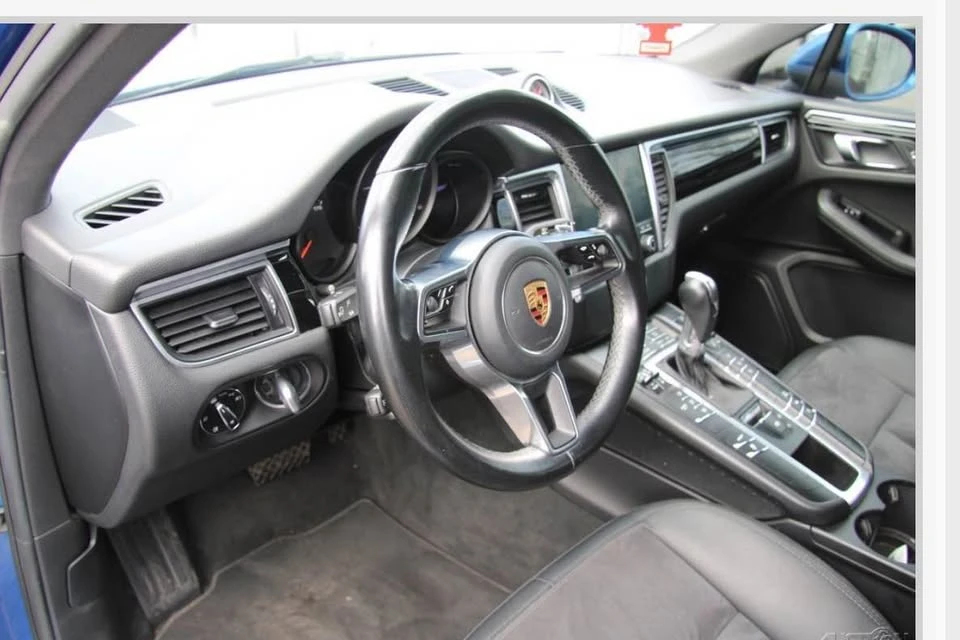 2018 Porsche Macan - Image 6 of 10