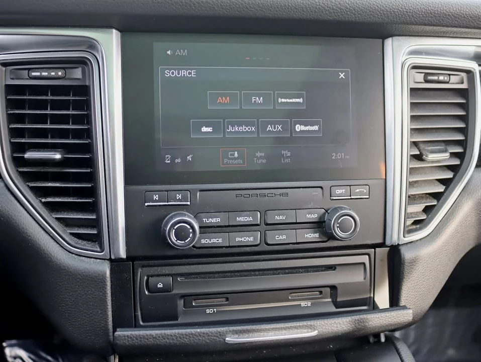 2018 Porsche Macan - Image 8 of 20