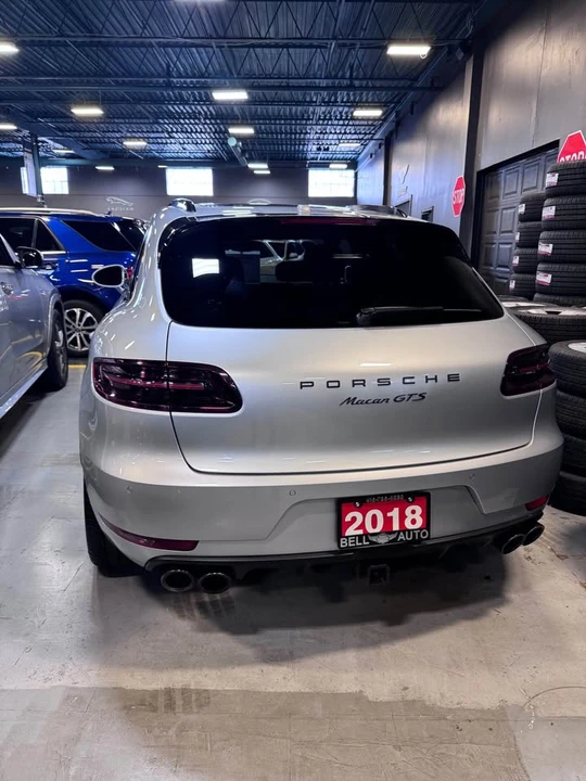 2018 Porsche Macan - Image 5 of 15