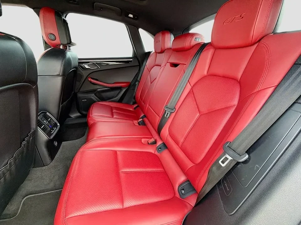 2018 Porsche Macan GTS - Image 14 of 20