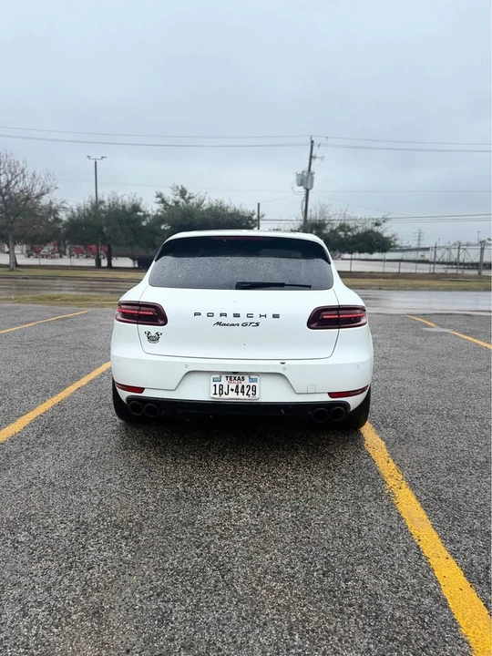 2018 Porsche Macan - Image 5 of 14