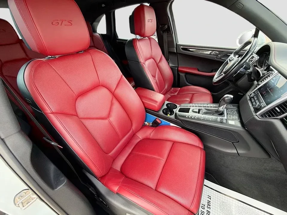 2018 Porsche Macan GTS - Image 11 of 20