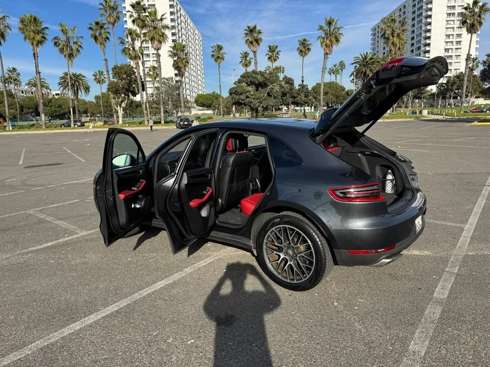 2018 Porsche Macan - Image 5 of 8