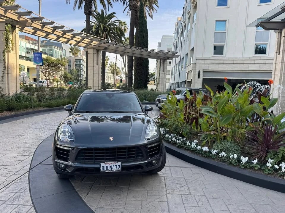 2018 Porsche Macan - Image 3 of 8