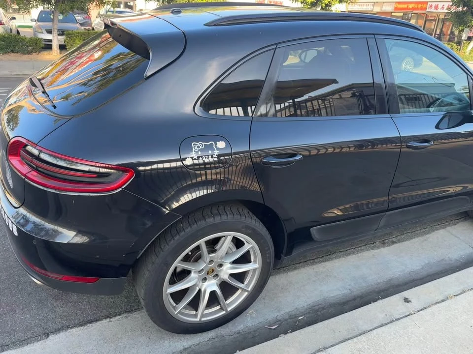 2018 Porsche Macan - Image 4 of 14