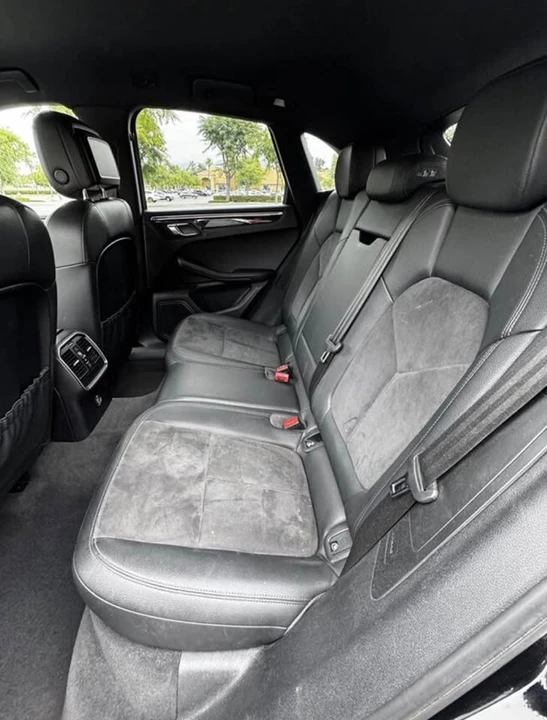2018 Porsche Macan - Image 4 of 7