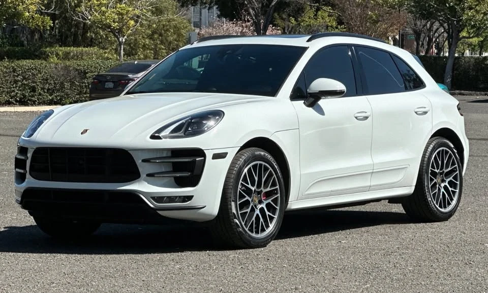 2018 Porsche Macan Turbo - Image 2 of 11