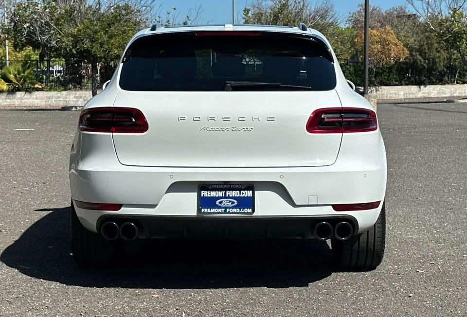 2018 Porsche Macan Turbo - Image 6 of 11