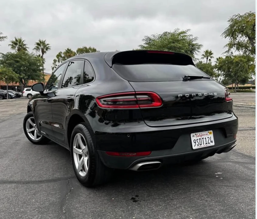 2018 Porsche Macan - Image 2 of 7