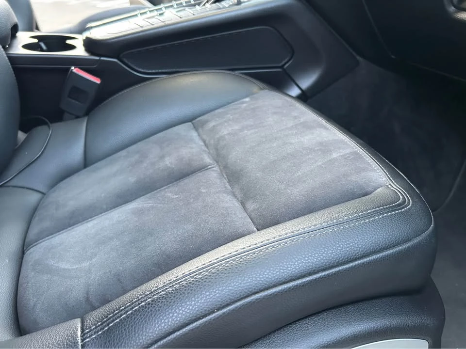 2018 Porsche Macan - Image 15 of 16